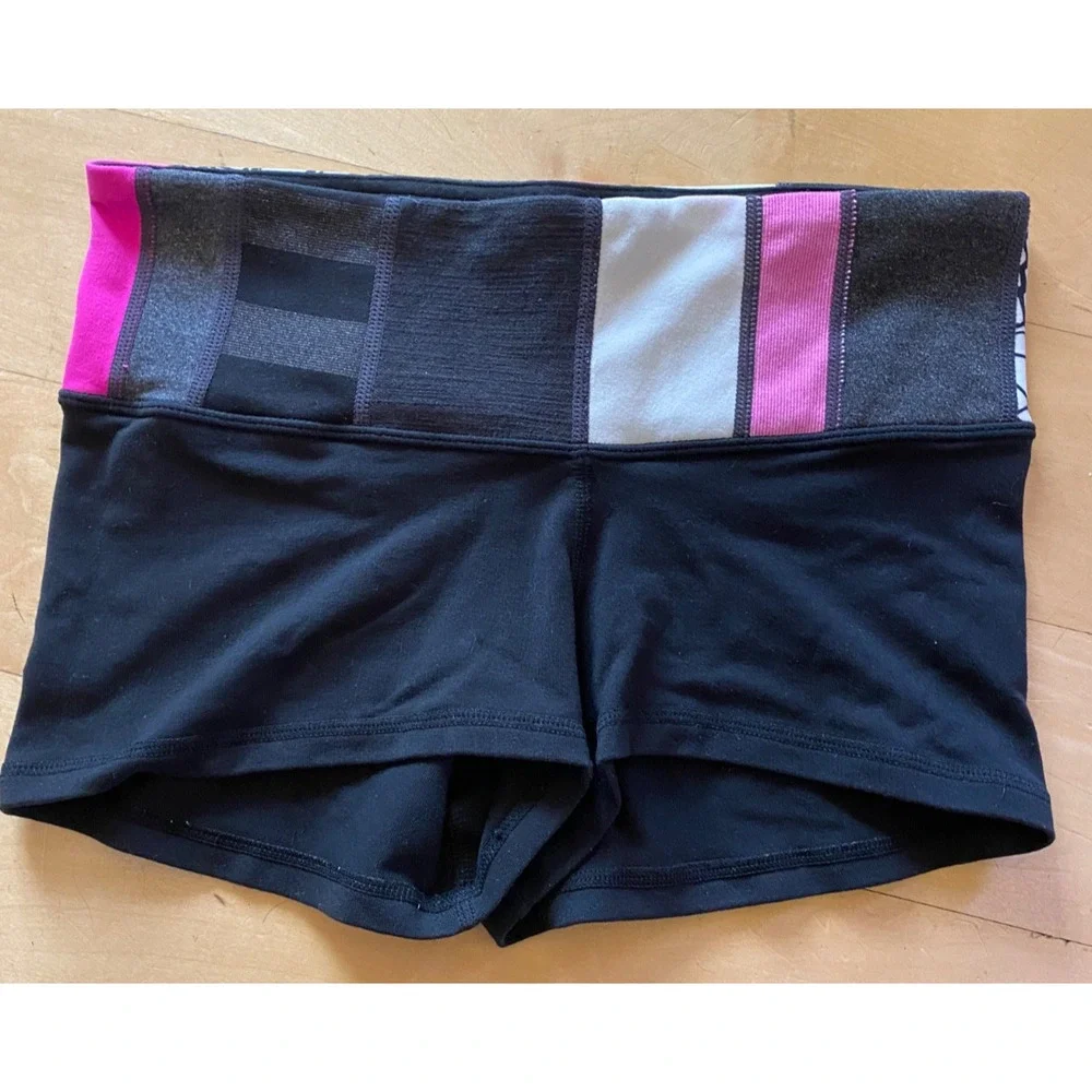 LULULEMON Reversible Boogie Short Black Purple Pink Colorblock Stripes Yoga 4
